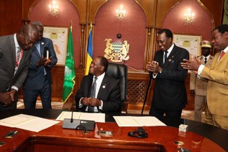 Côte dÂ’Ivoire : Alassane Ouattara à  Malabo pour le 3 ème sommet Afrique-Amérique du Sud